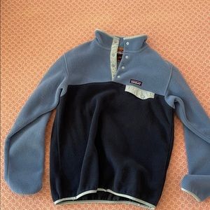 Blue color block Patagonia fleece
